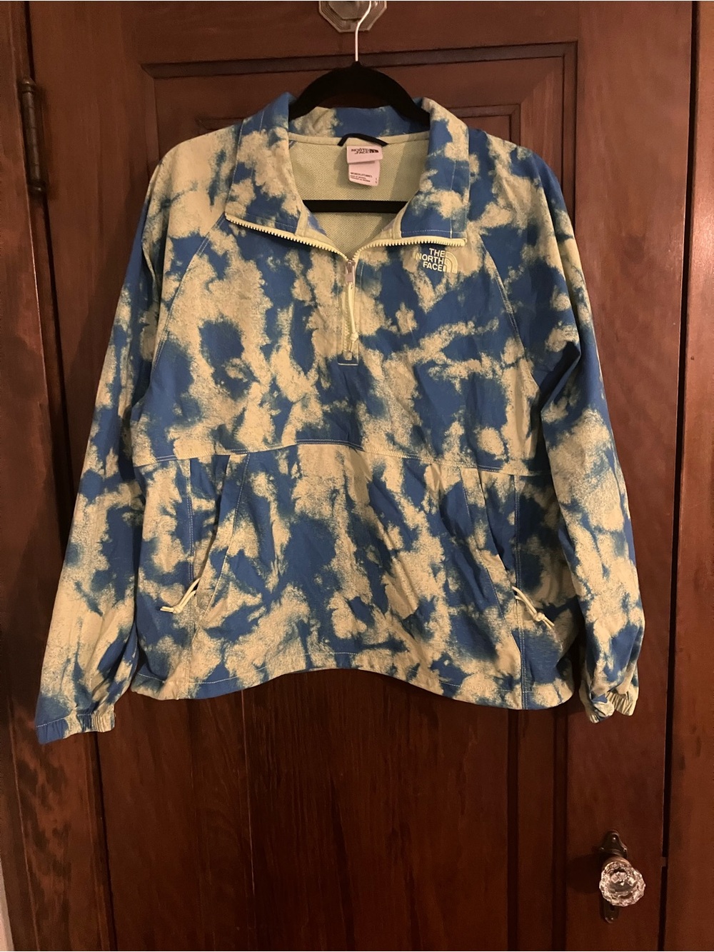 The North Face Blue & Cream Tie-Dye Half-Zip Pullover